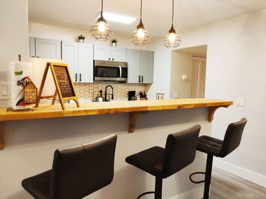 Venice Beach Within 5 Min Drive, Near The Tennis Courts And Park, Sleeps 5 Nokomis Ngoại thất bức ảnh