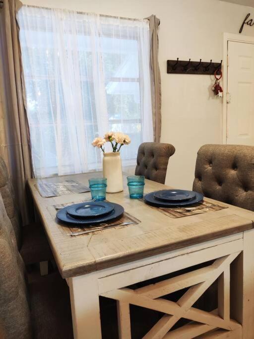 Venice Beach Within 5 Min Drive, Near The Tennis Courts And Park, Sleeps 5 Nokomis Ngoại thất bức ảnh